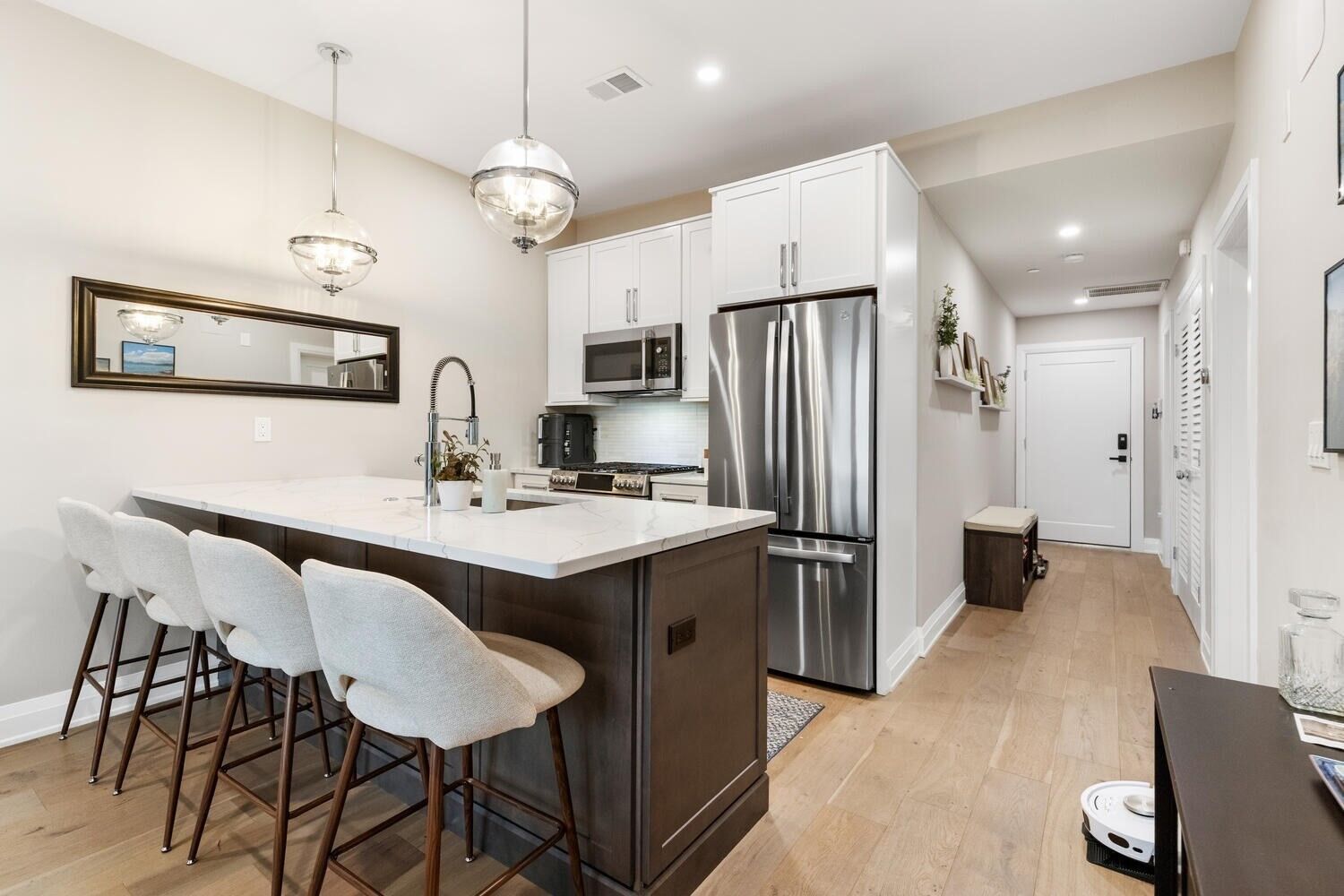 Property Photo:  44 Ellery St 303  MA 02127 
