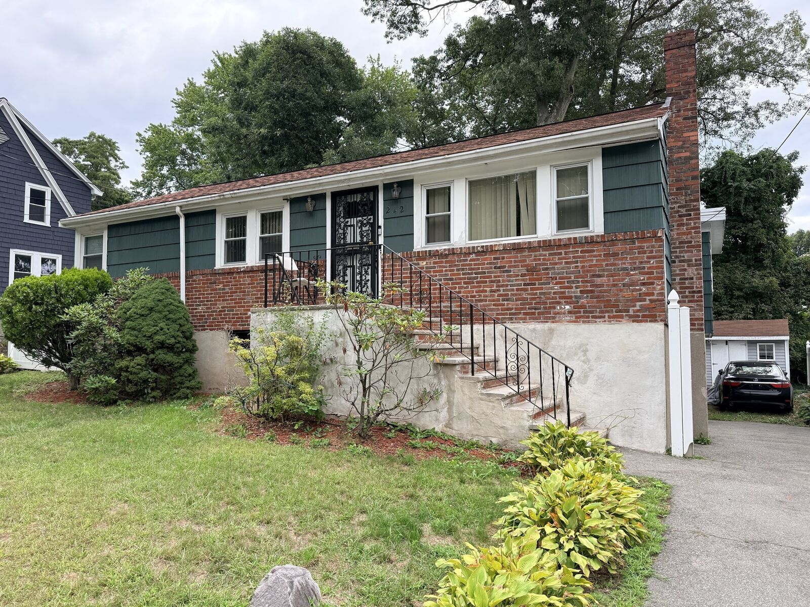 Property Photo: 242 Itasca Street MA 02126