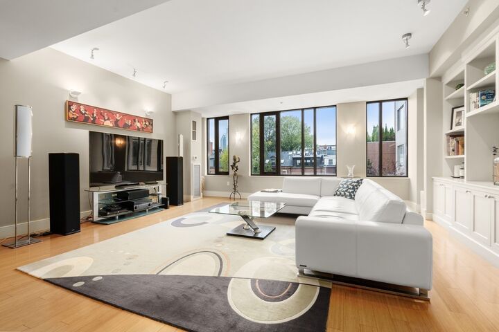 Property Photo:  1313 Washington St 330  MA 02118 
