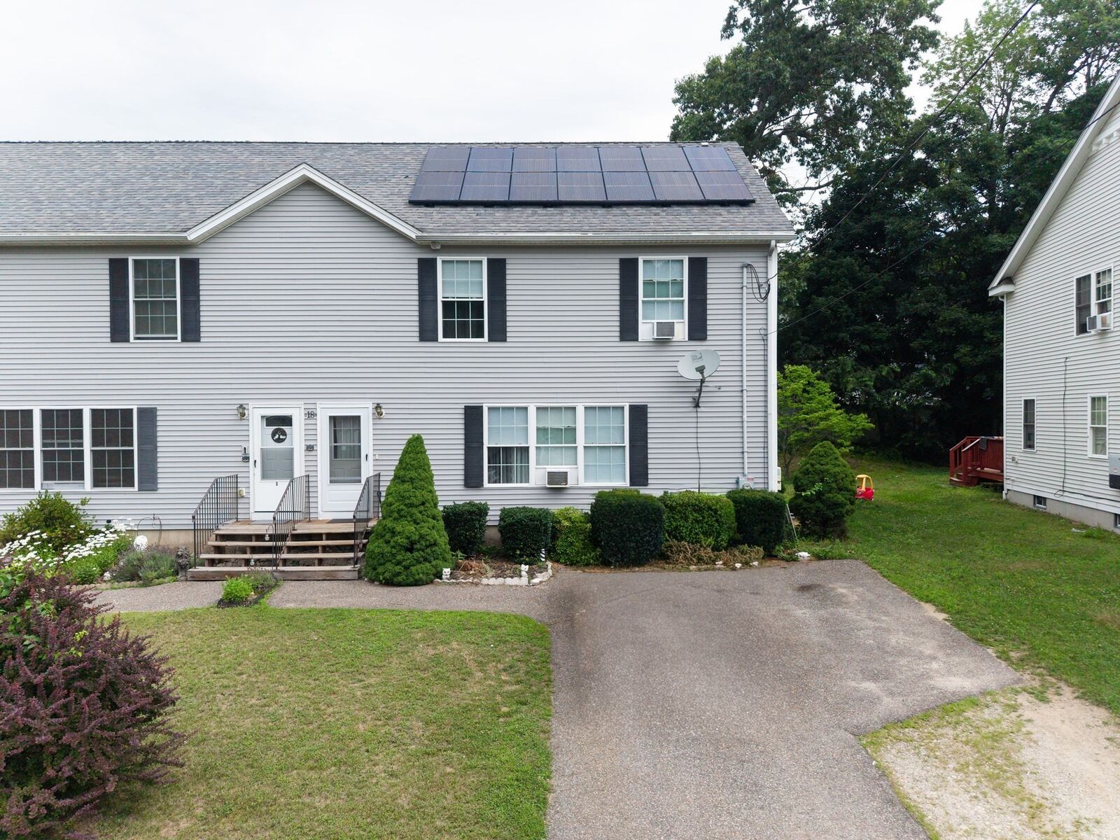 Property Photo:  18-A Kennebec Street  MA 01606 