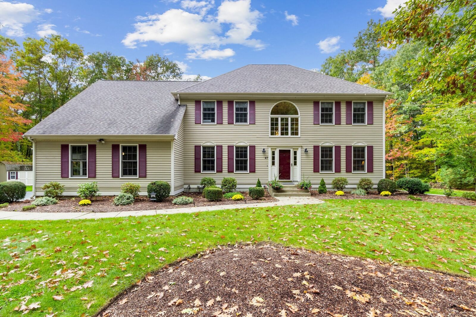 Property Photo:  47 Jefferson Rd  MA 02038 