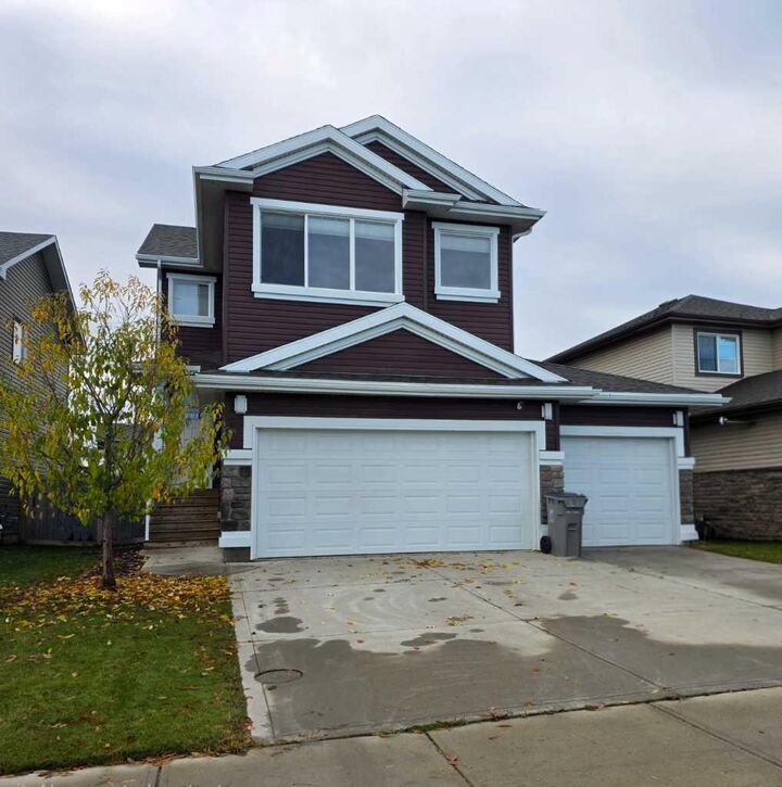 Property Photo:  8961 96 Avenue  AB T8X 0N1 