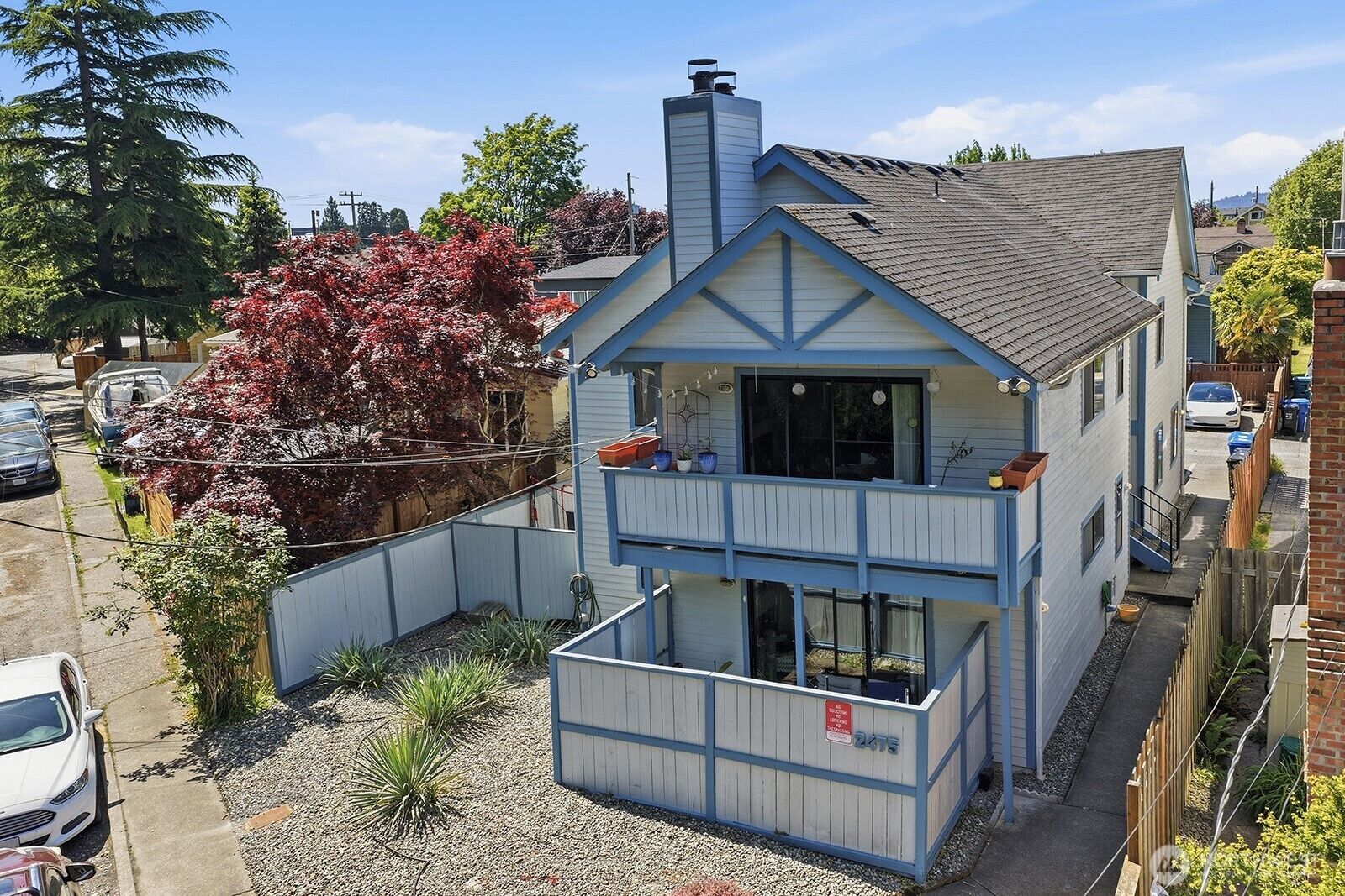 Property Photo:  2475  55th Avenue SW  WA 98116 