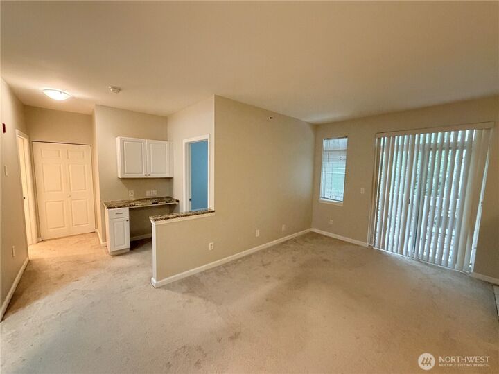 Property Photo:  15300  112th Avenue NE B206  WA 98011 