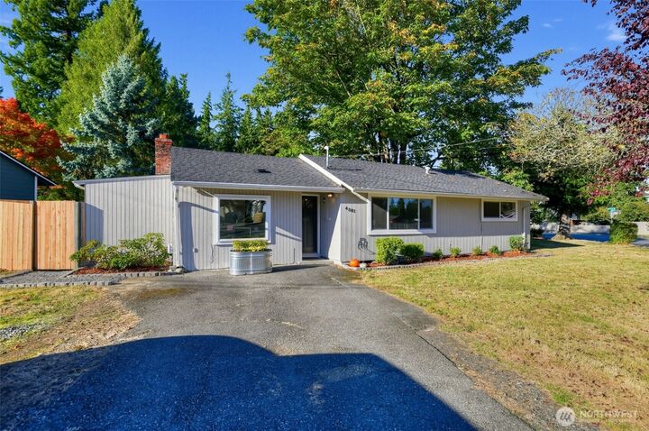 Property Photo:  4801  224th Street SW  WA 98043 