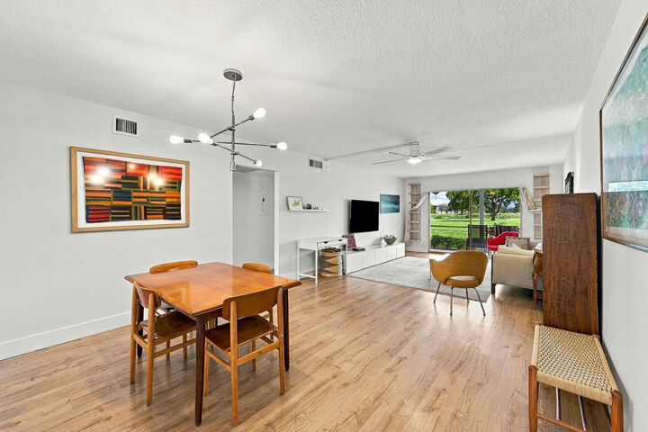 Property Photo:  2802 Victoria Way Way J1  FL 33066 