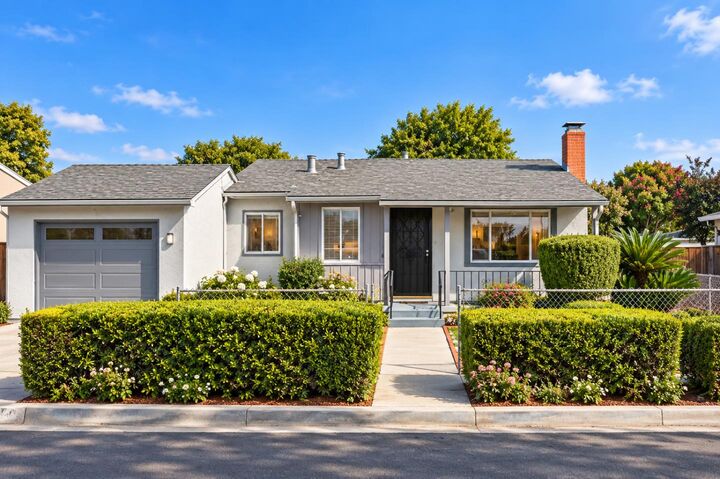 Property Photo:  26472 Hickory Avenue  CA 94544 