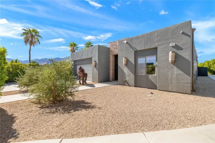 Property Photo:  2600 E Vincentia  CA 92262 