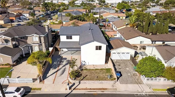 Property Photo: 24213 Seagrove CA 90745