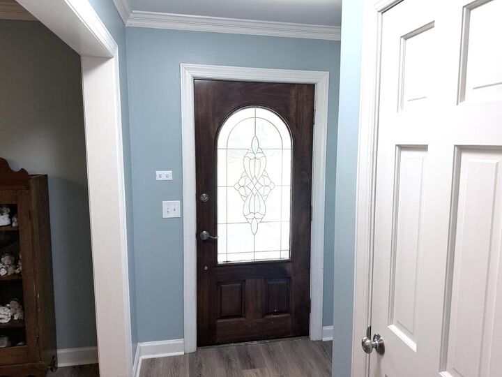 Property Photo:  2004 Azure Dr.  AL 36303 