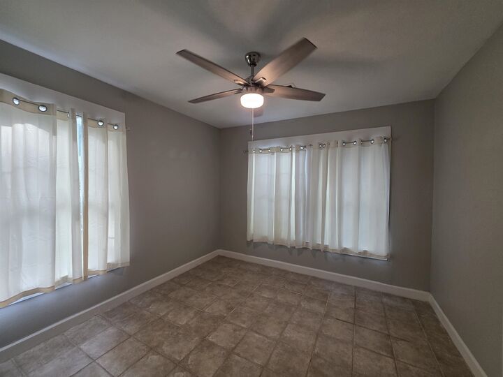 Property Photo:  2509 Avenue D  TX 77627 
