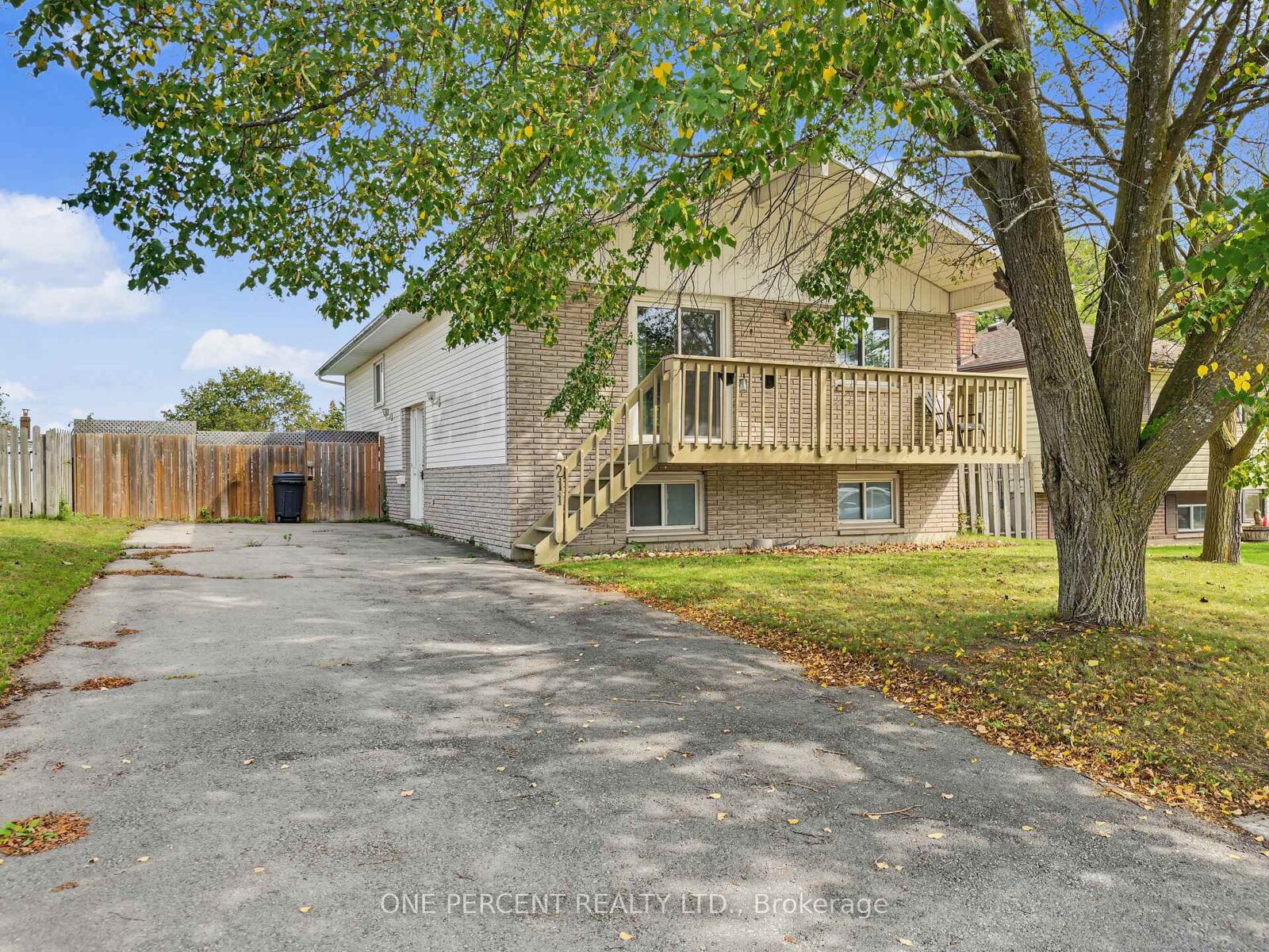 Property Photo:  211 Reid Street  ON K8V 5W4 