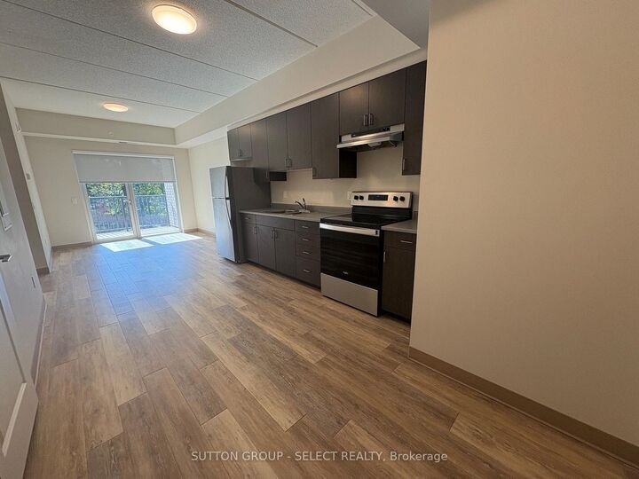 Property Photo: 99 Pond Mills Road 303 ON N5Z 3X3