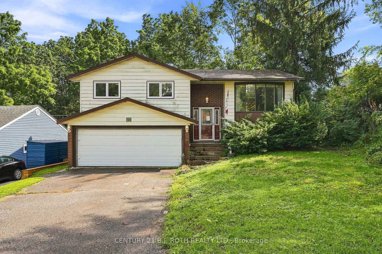 Property Photo: 195 North Street E ON L3V 2G2