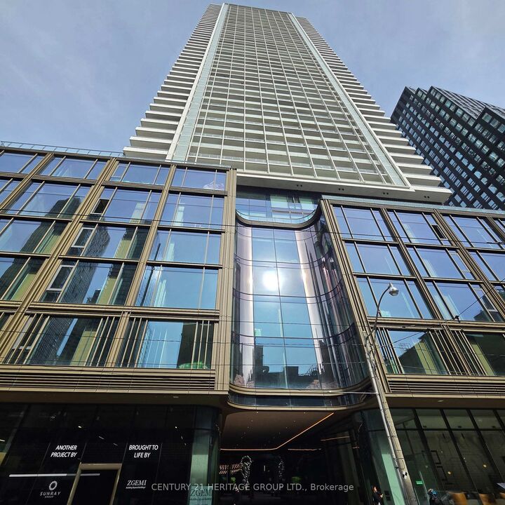 Property Photo:  88 Queen Street 3801  ON M5C 0B6 