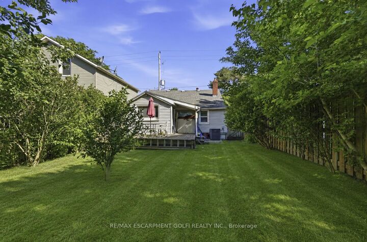 Property Photo:  56 Welland Avenue  ON L2R 2M5 