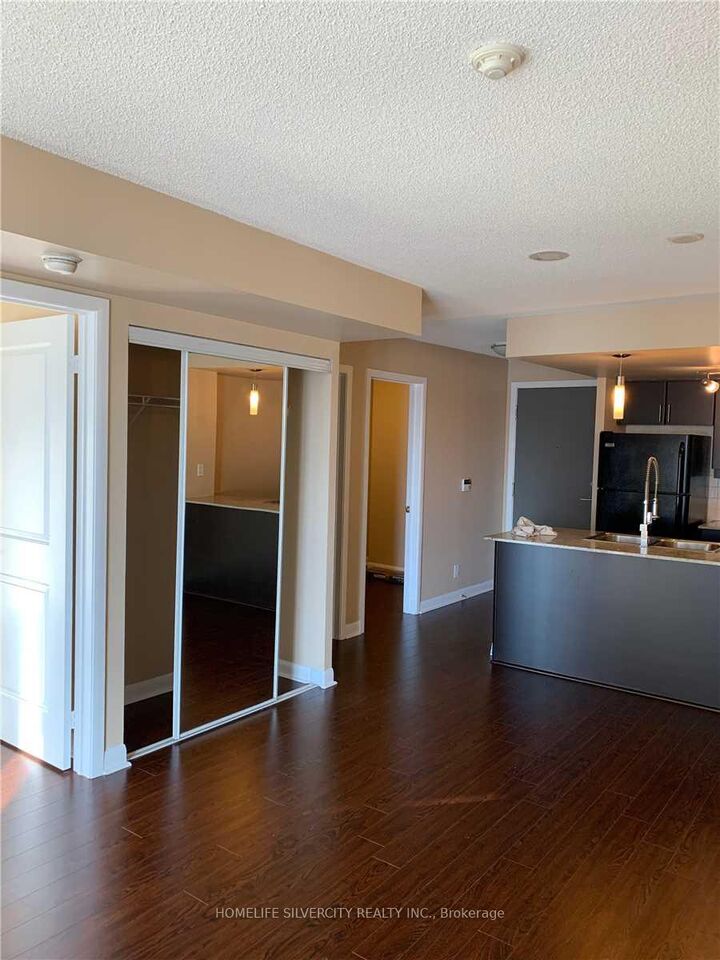 Property Photo:  25 Town Centre Court 709  ON M1P 0B4 