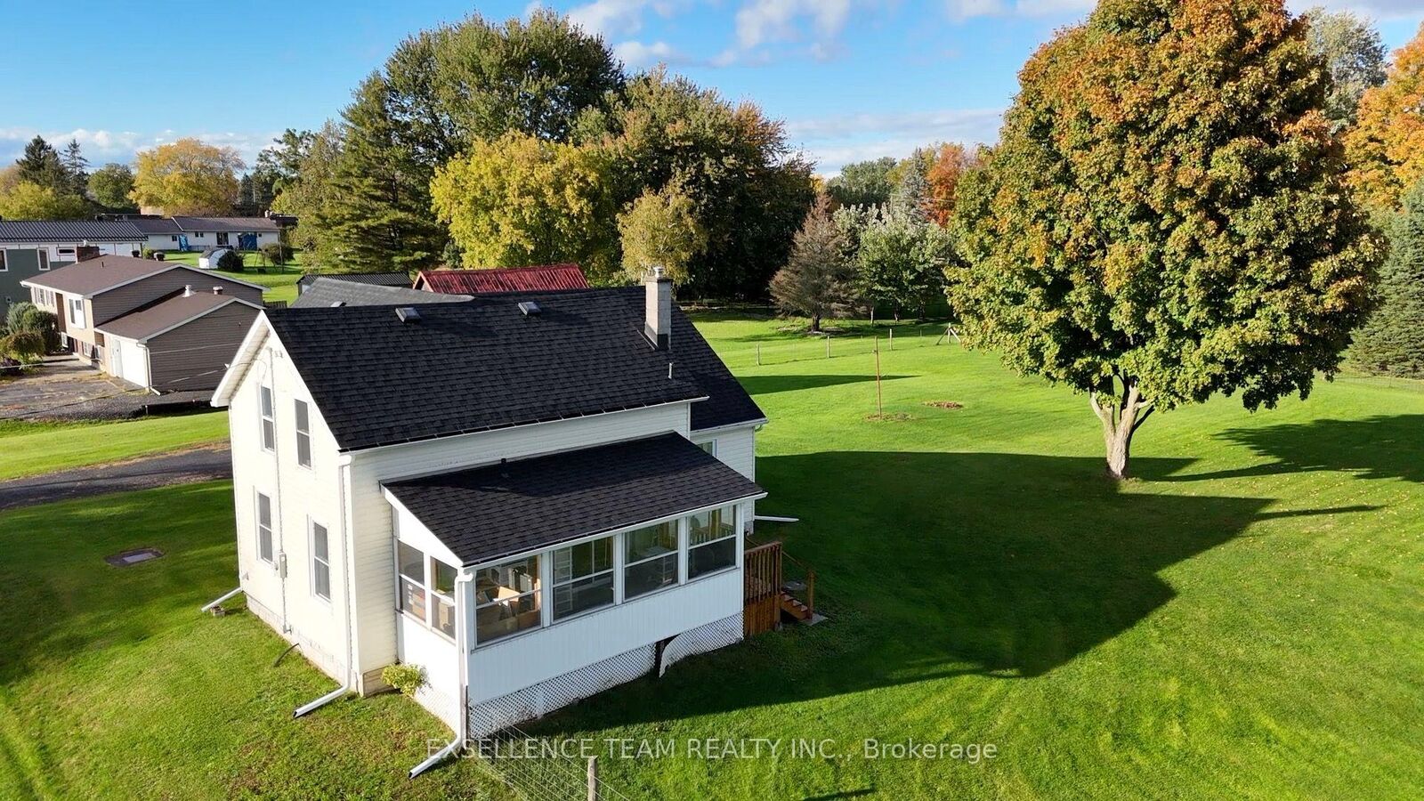 Property Photo:  7 Mary Street  ON K0E 1T0 