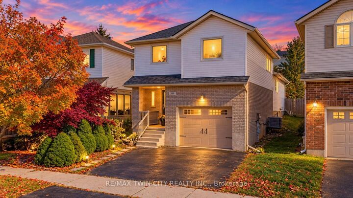 Property Photo:  268 Keewatin Avenue  ON N2B 3W4 