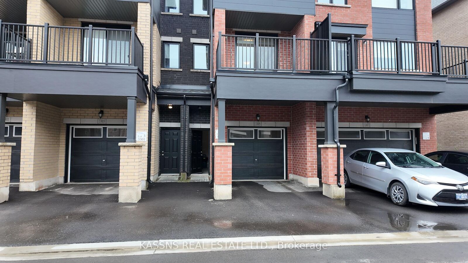 Property Photo:  3305 Sixth Line  ON L6H 0Z6 