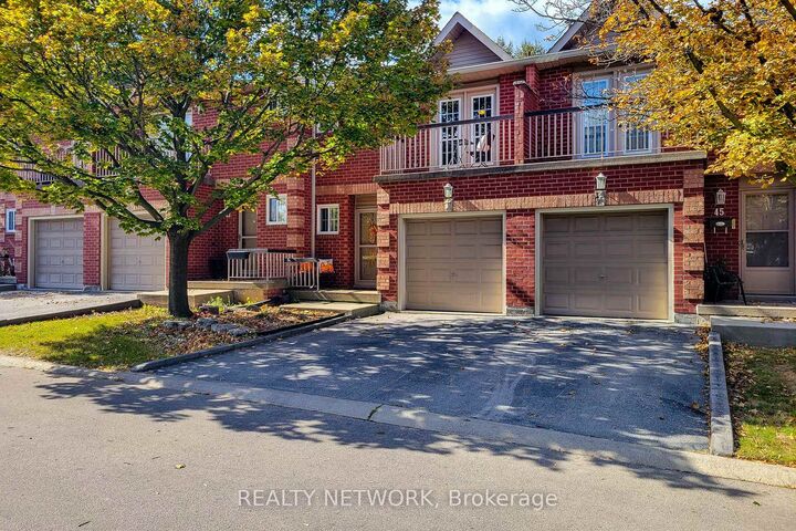 Property Photo:  34 Dynasty Avenue 44  ON L8G 5C8 
