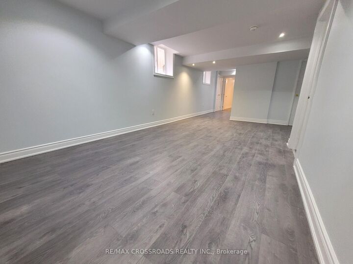 Property Photo:  157 Antorisa Avenue Lower  ON L4H 3S2 