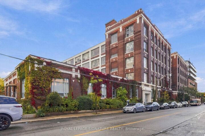 Property Photo:  245 Carlaw Avenue 501B  ON M4M 2S1 