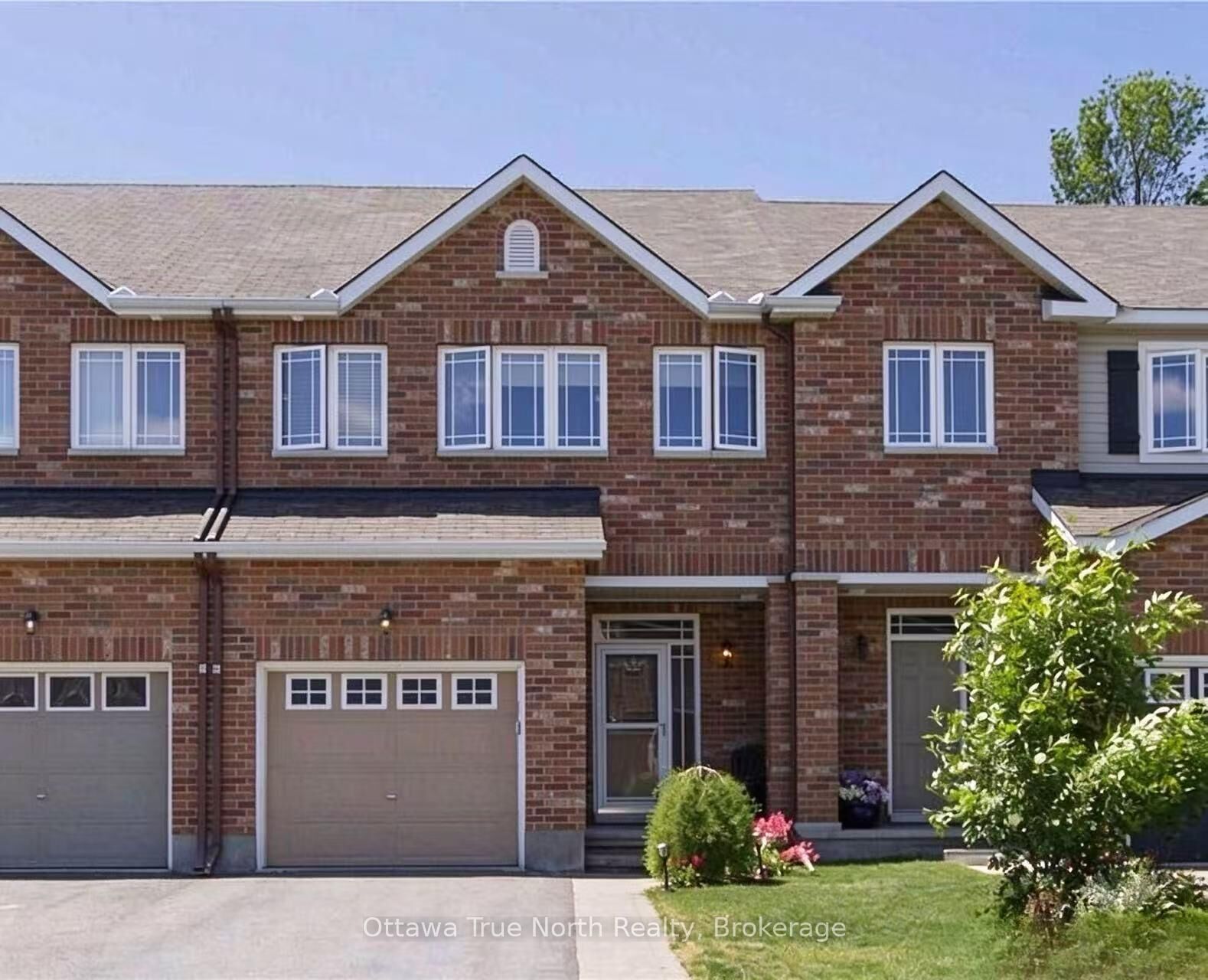 Property Photo:  437 Celtic Ridge Crescent  ON K2W 0B1 