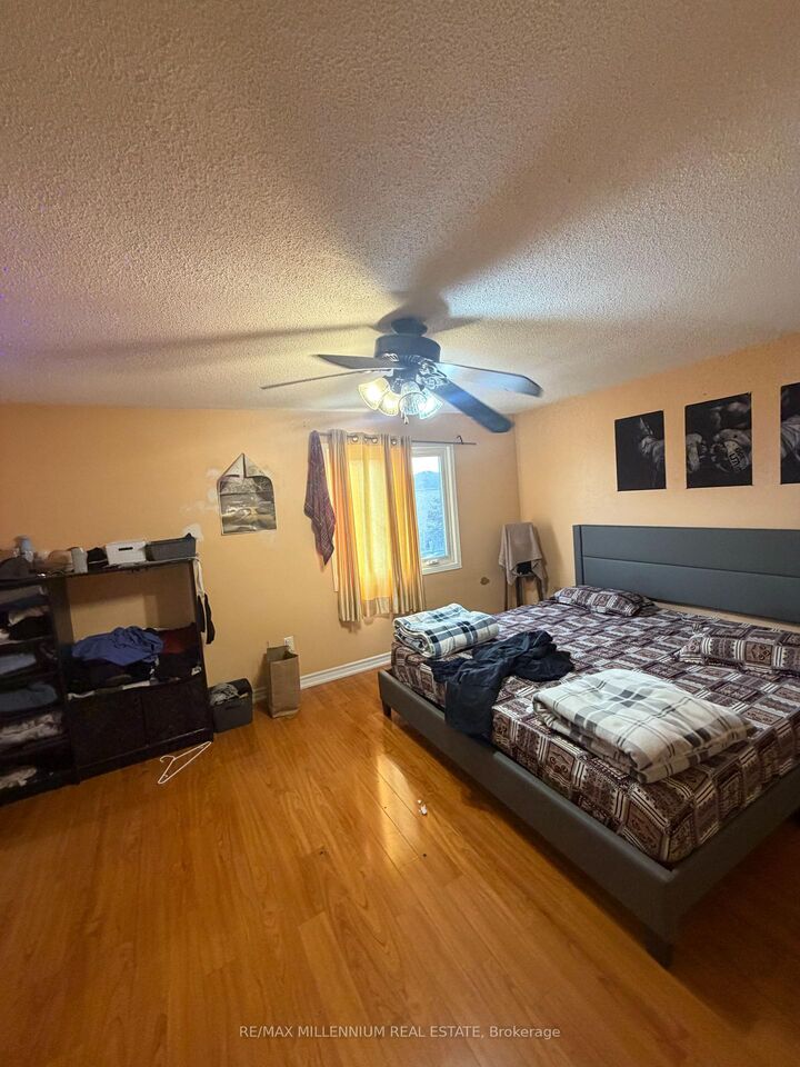 Property Photo:  10 Hendricks Crescent  ON L6Y 4K9 