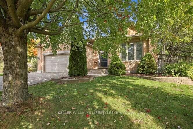 Property Photo:  1000 Adirondack Road  ON N6K 4W8 