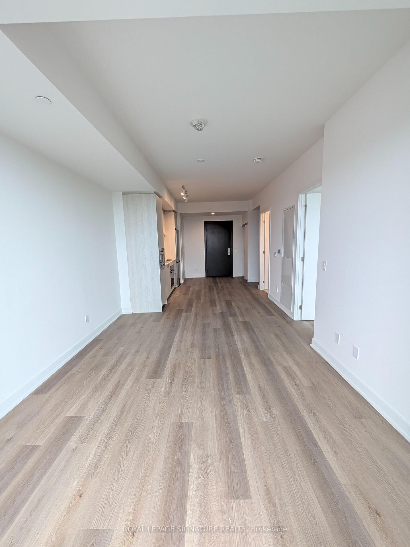 Property Photo:  101 John Street N 1212  ON L8R 0B8 