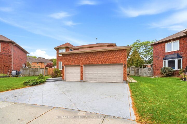 Property Photo:  10 Sillett Drive Bsmt  ON L1T 3J3 