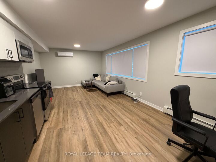 Property Photo:  1305 Summerville Avenue B06  ON K1Z 8G7 