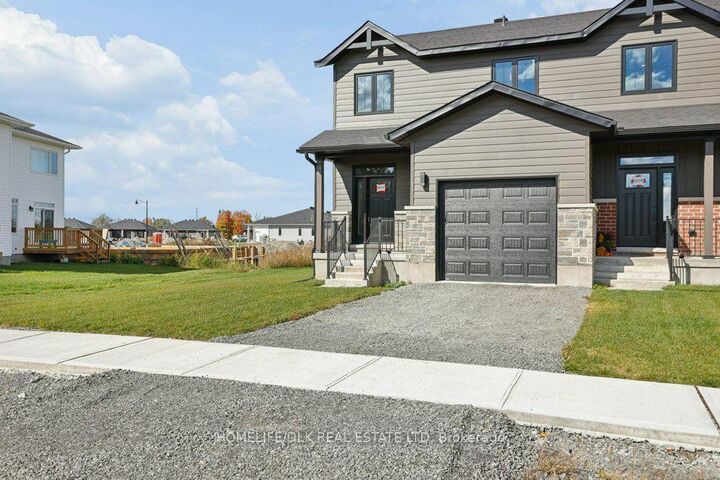 Photo de la propriété:  1013 Dobbie Street  ON K6V 7N1 