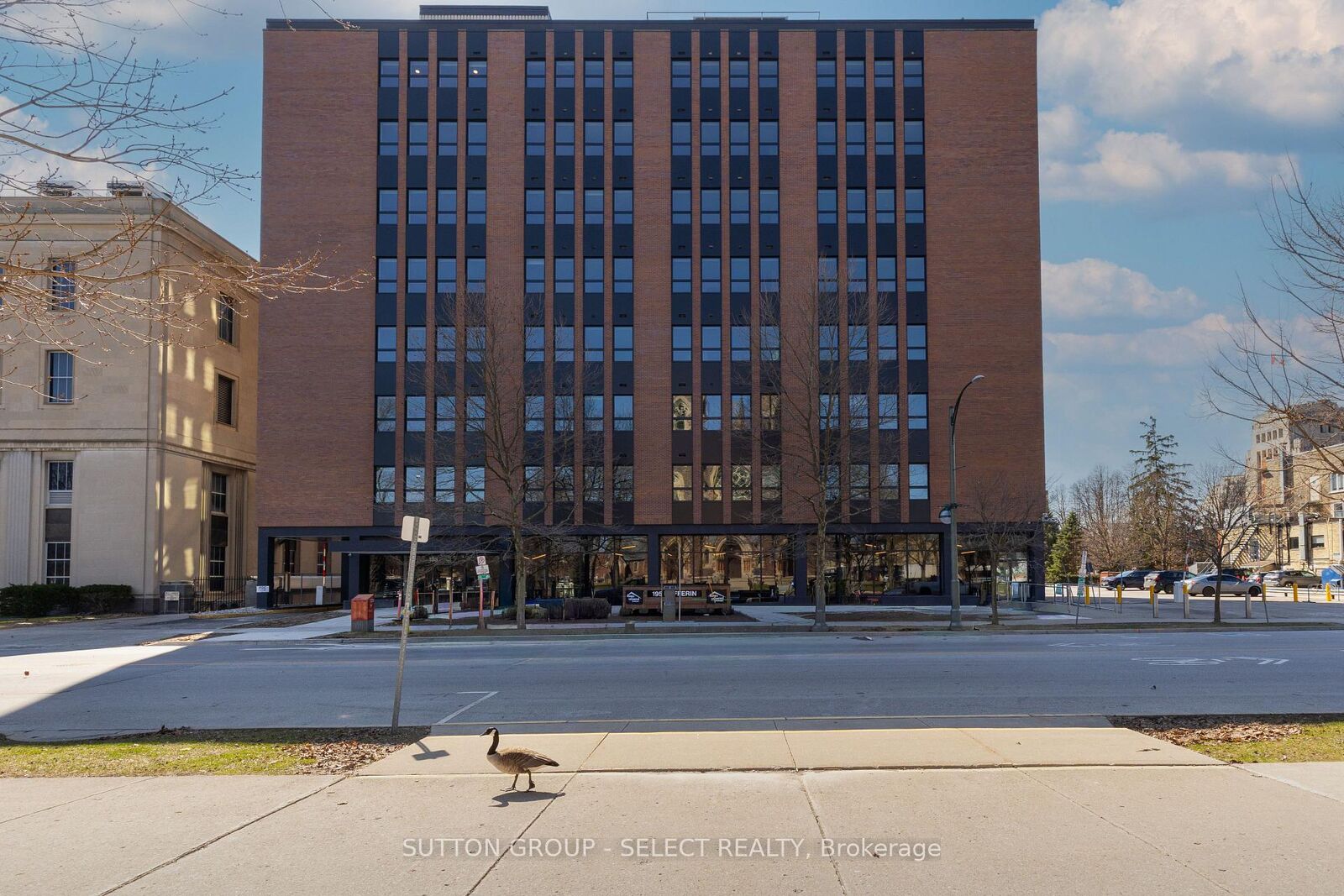 Property Photo:  195 Dufferin Avenue 508  ON N6K 1K7 