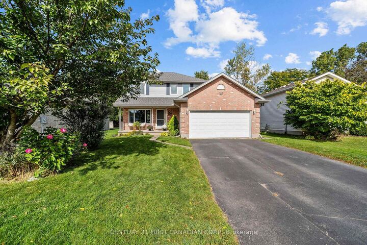 Property Photo:  8 Robin Street  ON N0M 1A0 