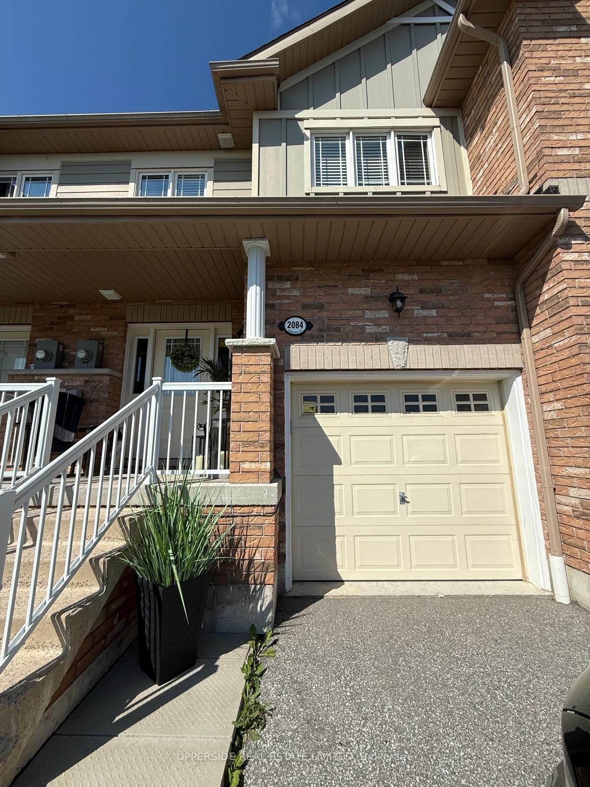 Property Photo:  2084 Gibson Street  ON L9S 0H4 