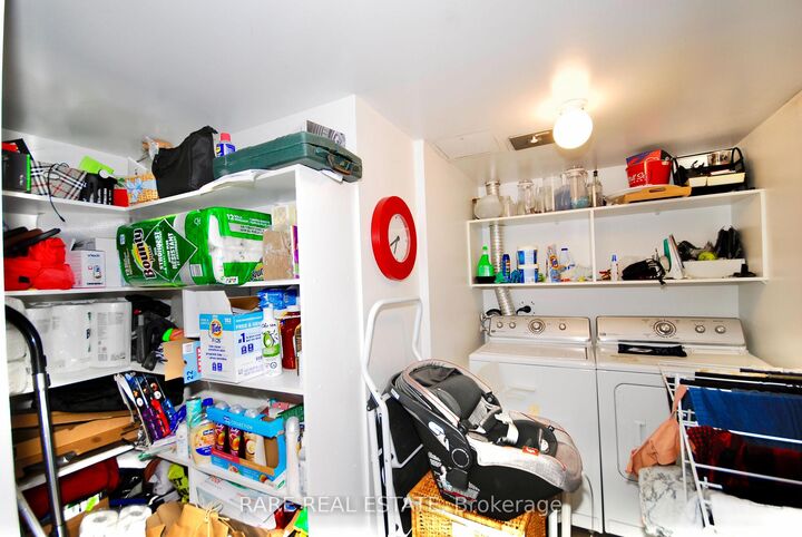 Property Photo:  70 Mill Street Sp02  ON M5A 4R1 