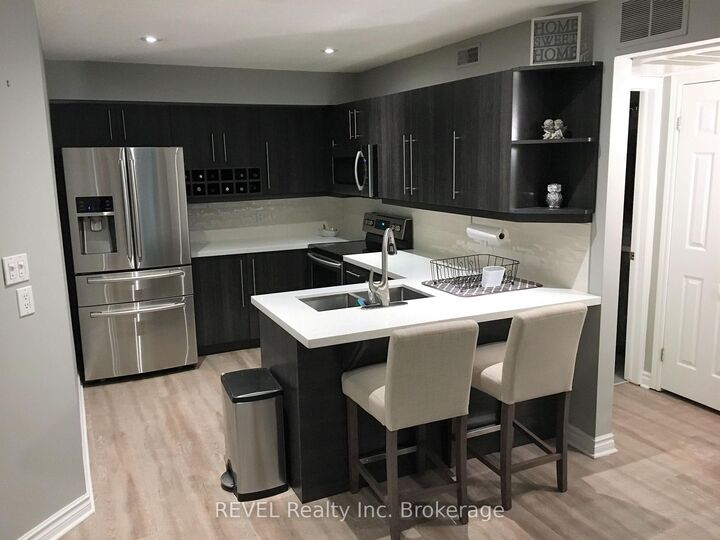 Property Photo:  2030 Cleaver Avenue 317  ON L7M 4C3 