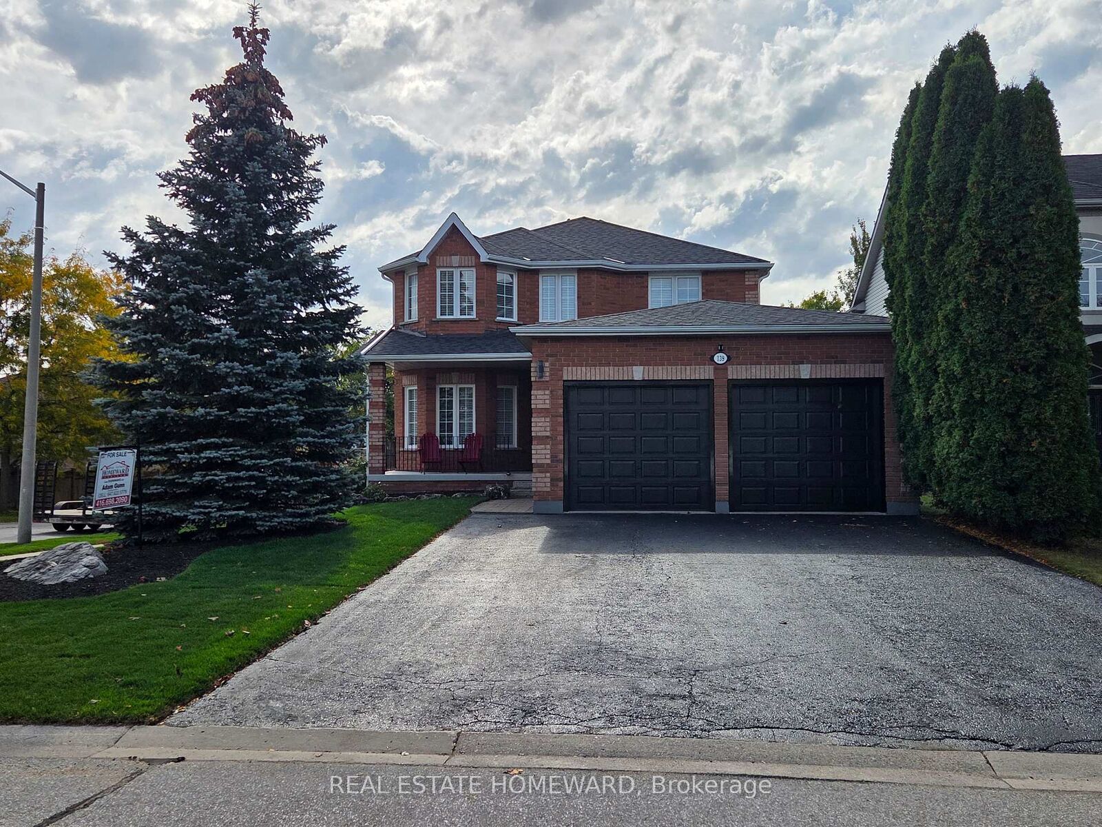 Property Photo:  139 Birkhall Place  ON L4N 0K7 