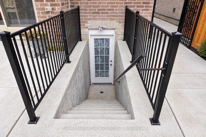 Property Photo:  3 Fascination Street B  ON L6R 4A1 