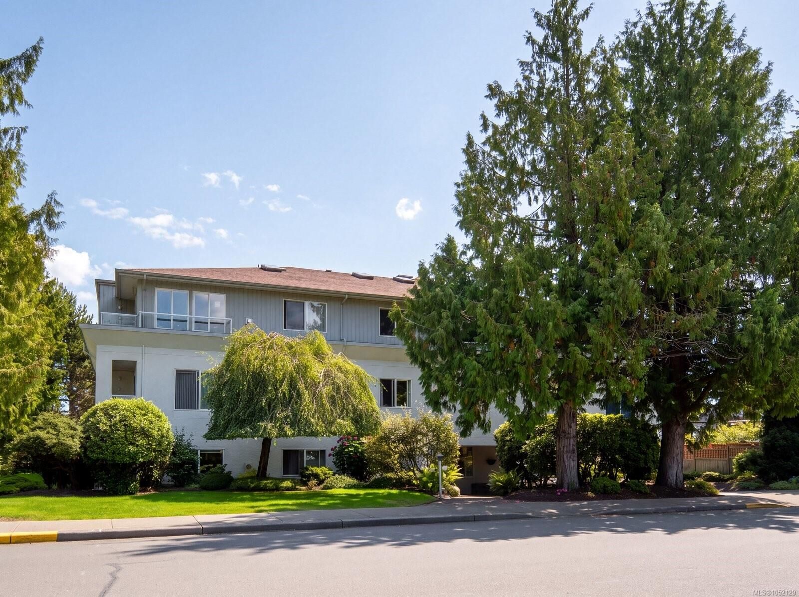 Property Photo:  9993 Fourth St #304  BC V8L 2Z6 