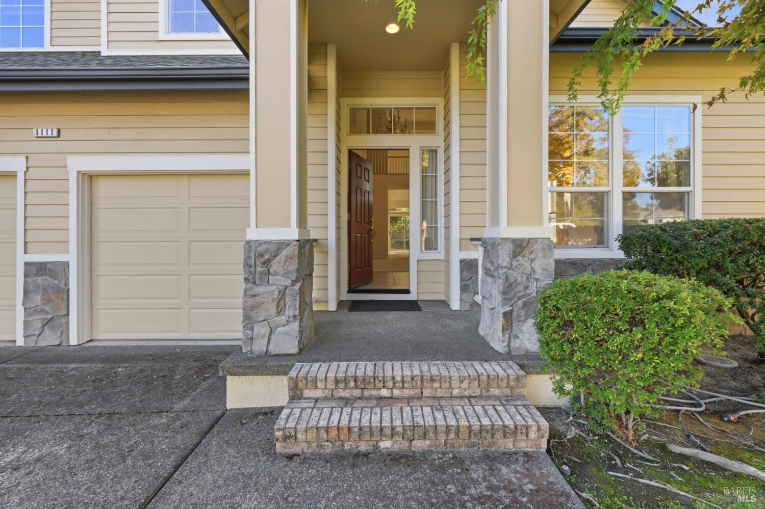 Property Photo:  1111 Jennifer Lane  CA 95492 