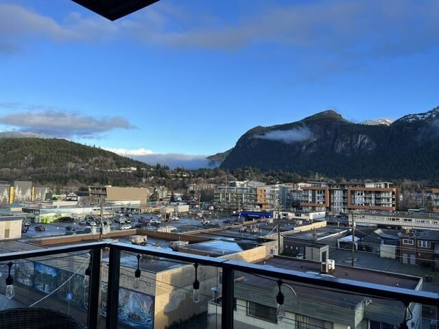 Property Photo:  38033 Second Avenue 516  BC V8B 0C4 