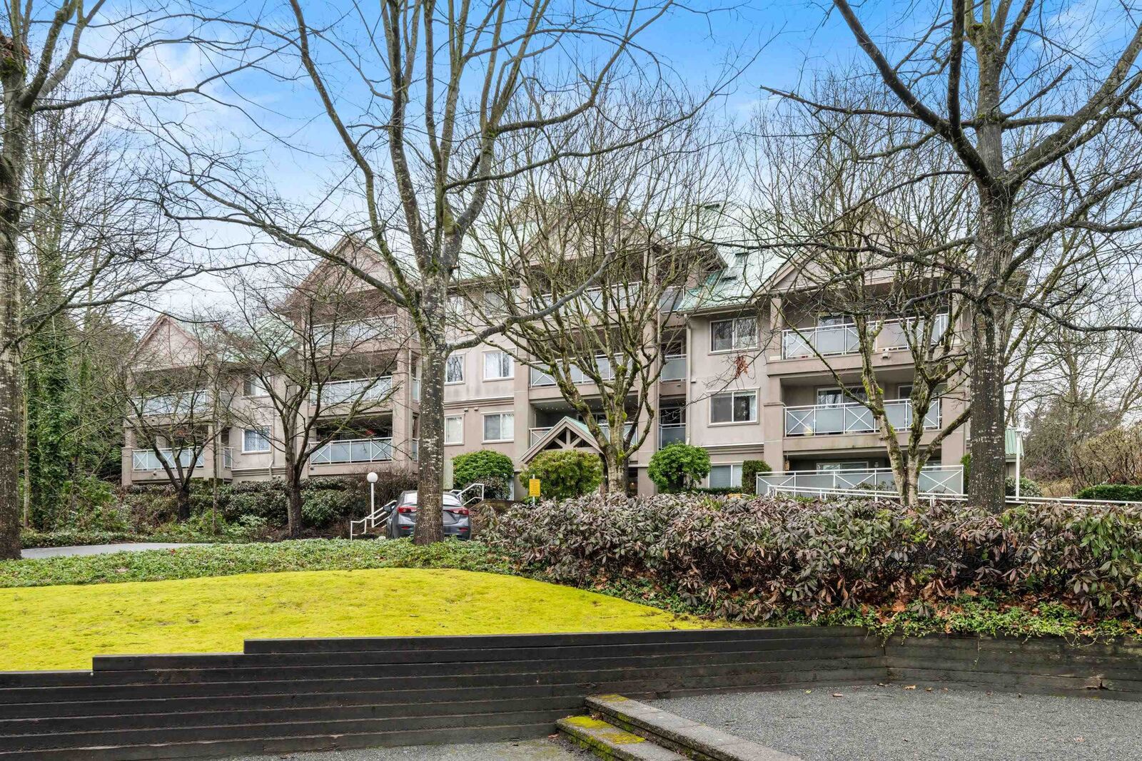 Property Photo:  15140 29A Avenue 308  BC V4P 3B1 
