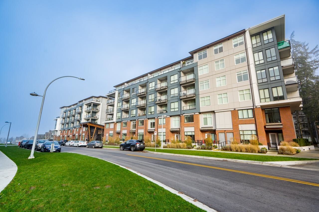 Property Photo:  3528 146A Street 208  BC V4P 0H4 
