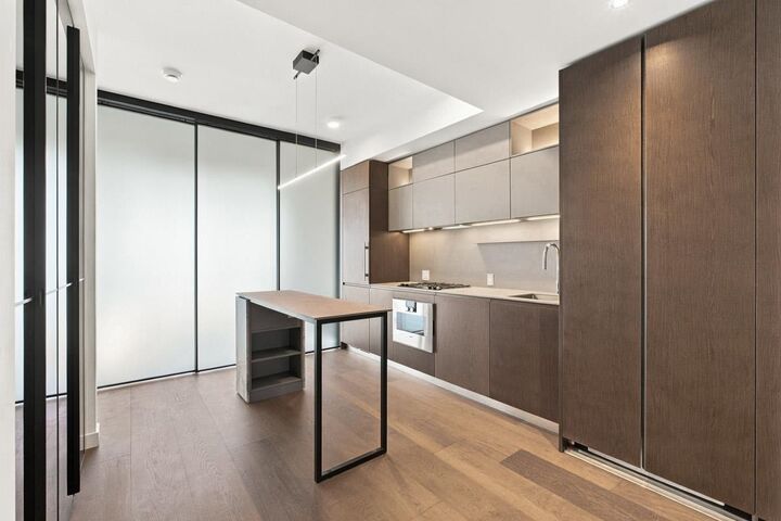 Property Photo:  1277 Hornby St 3004  BC V6Z 0H7 