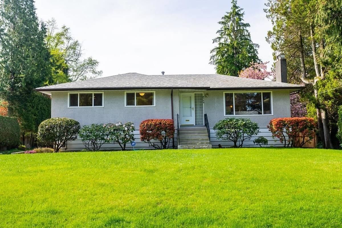 Property Photo:  8140 Hunter Street  BC V5A 2B9 