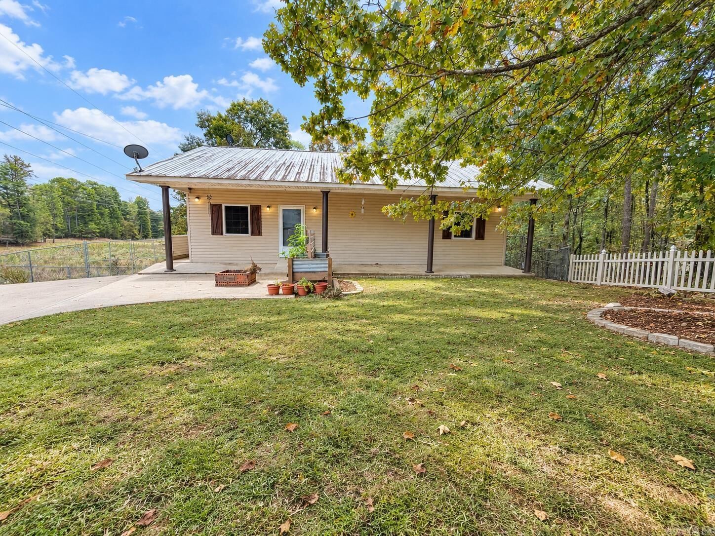 Property Photo:  420 Diamondhead Dr  AR 71913 