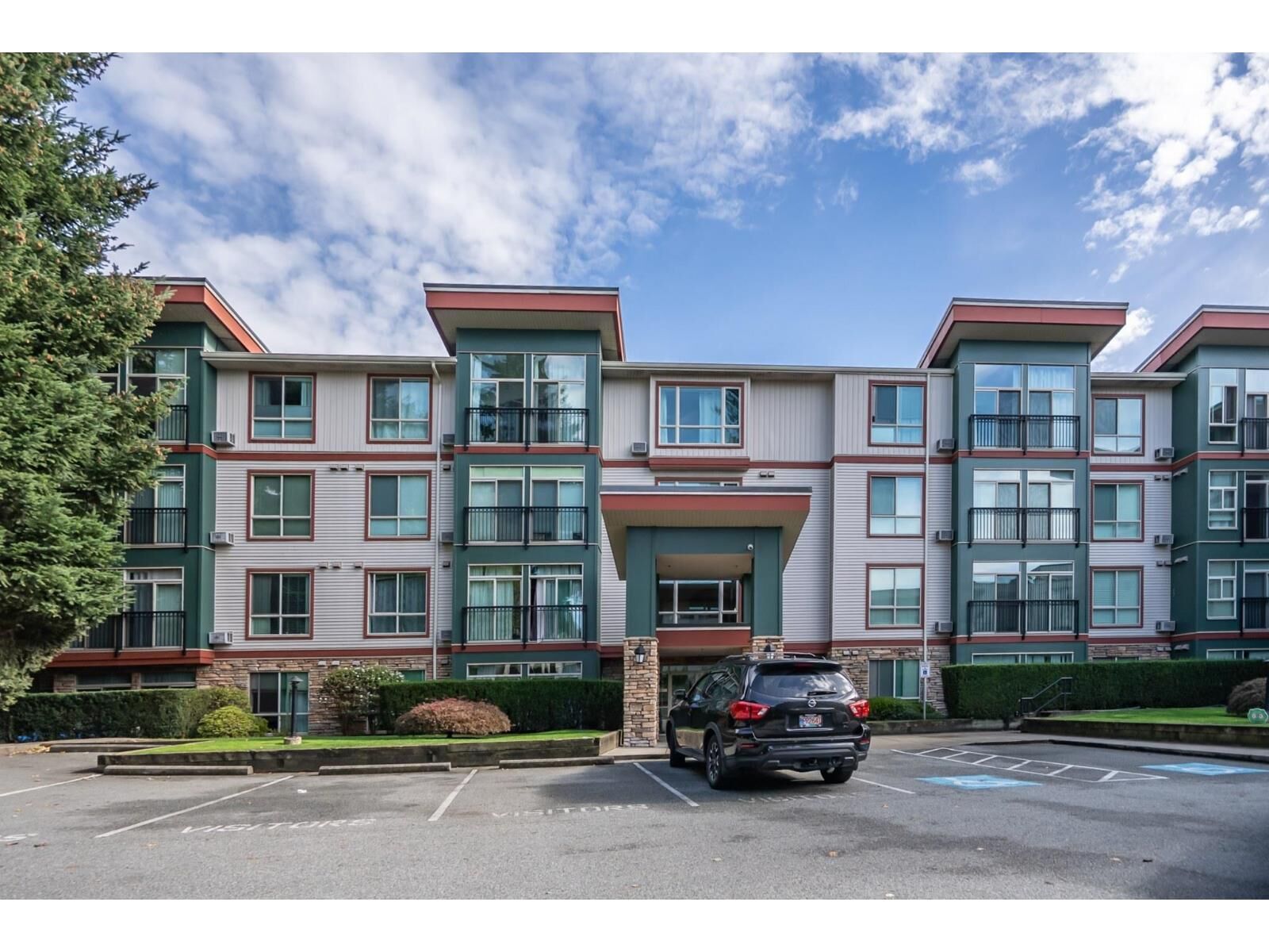 Property Photo:  33485 South Fraser Way 207  BC V2S 8P9 